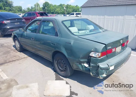 1999 Toyota Camry Ce from USA, damaged, VIN 4T1BG22K7XU395856